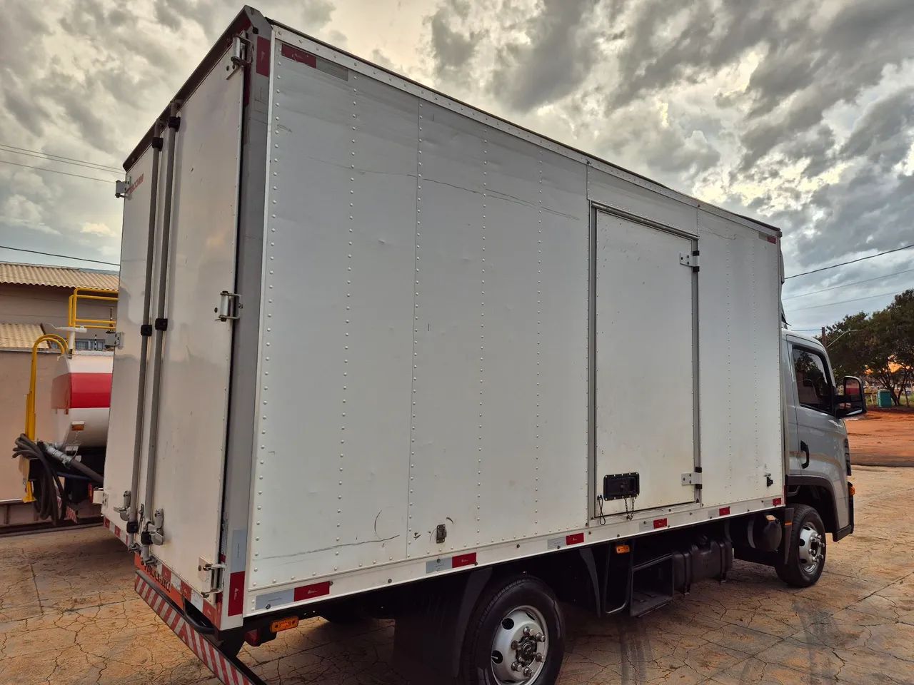 VW Express,  Ano 2020, Báu 4,50 mts, Ótimo estado.  - Foto 8