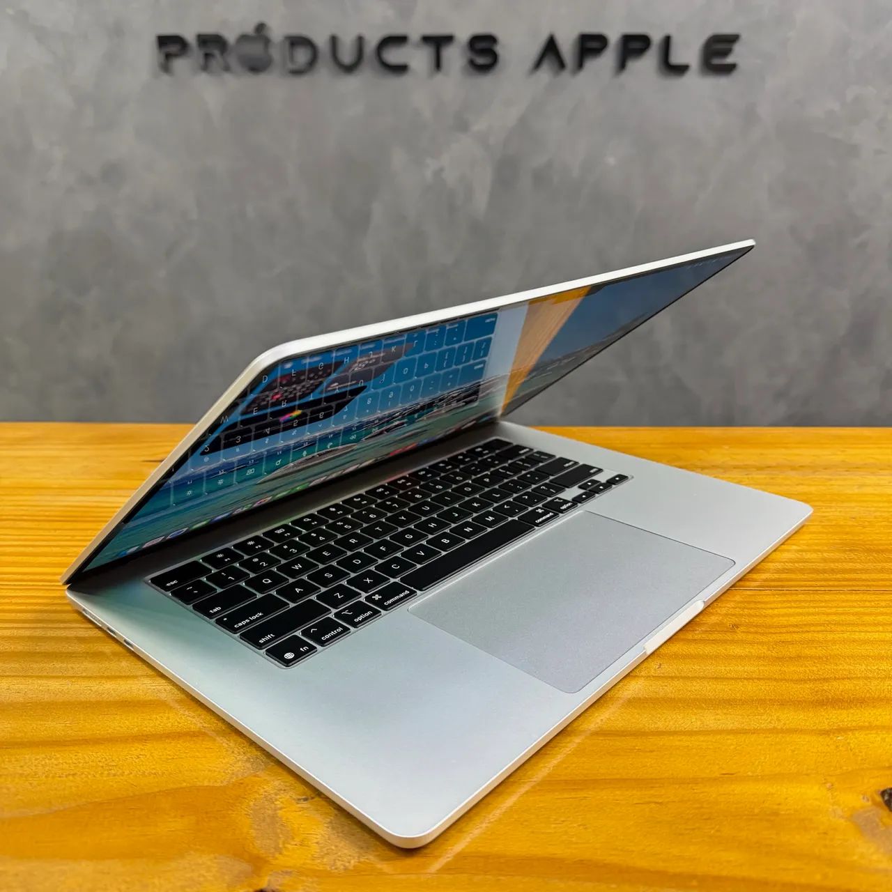 MACBOOK AIR M4 15 POL PRATEADO 16GB RAM 256GB - GARANTIA APPLE