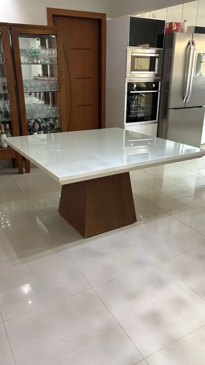 Mesa de laca 8 Lugares  1,40x140