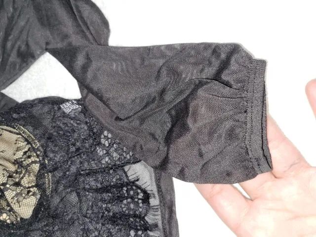 Cropped Preto de Renda com Tule e Manga Longa - Darlene Lima - Foto 4