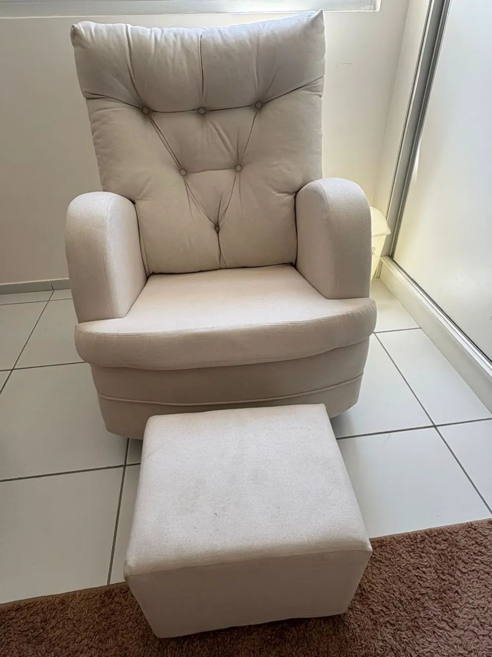 Poltrona Com Puff | Bege - Foto 2