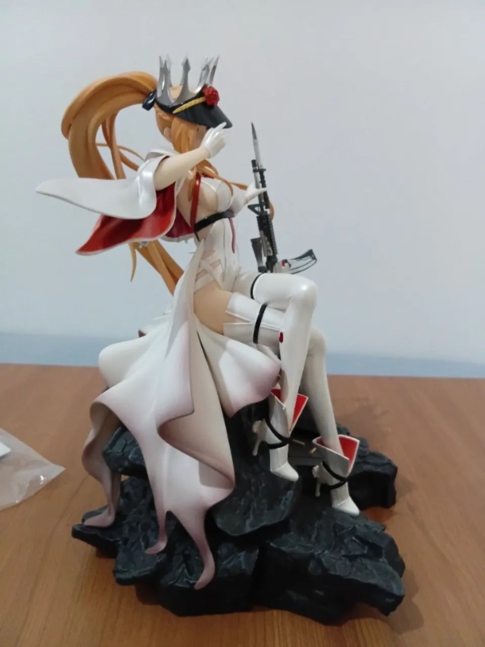 figure da Myethos Knives Agent Nyxia 1/7  - Foto 3