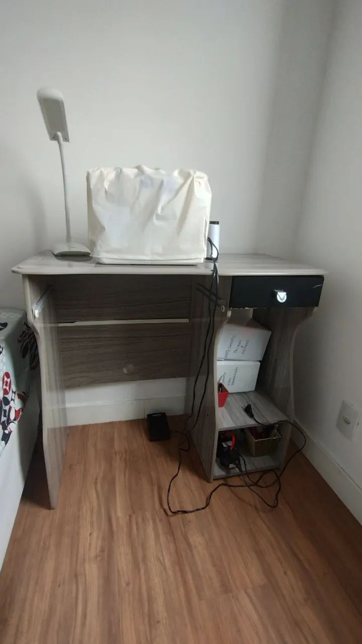 Computer Desk458362575494860800