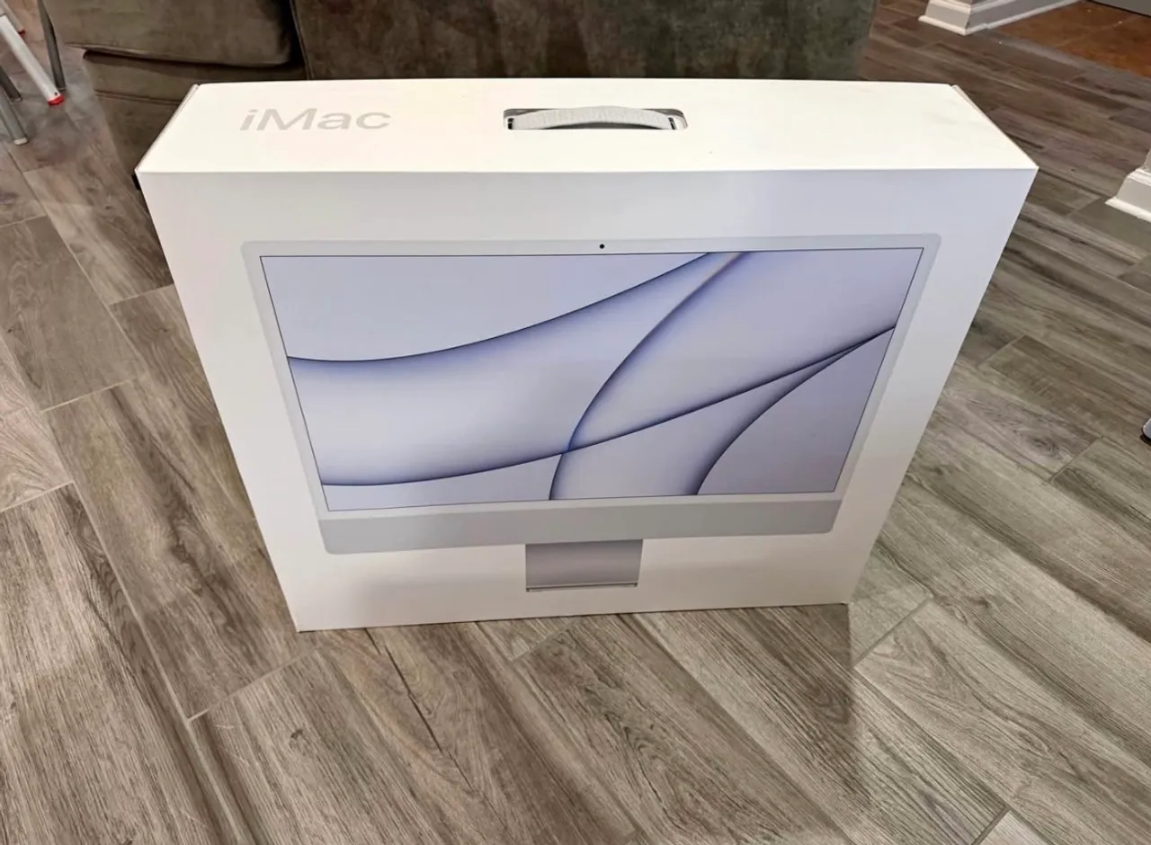 Apple 24