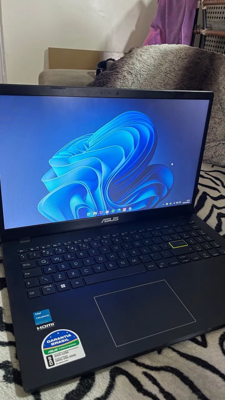 Notebook ASUS Vivobook Go 15 - Foto 5