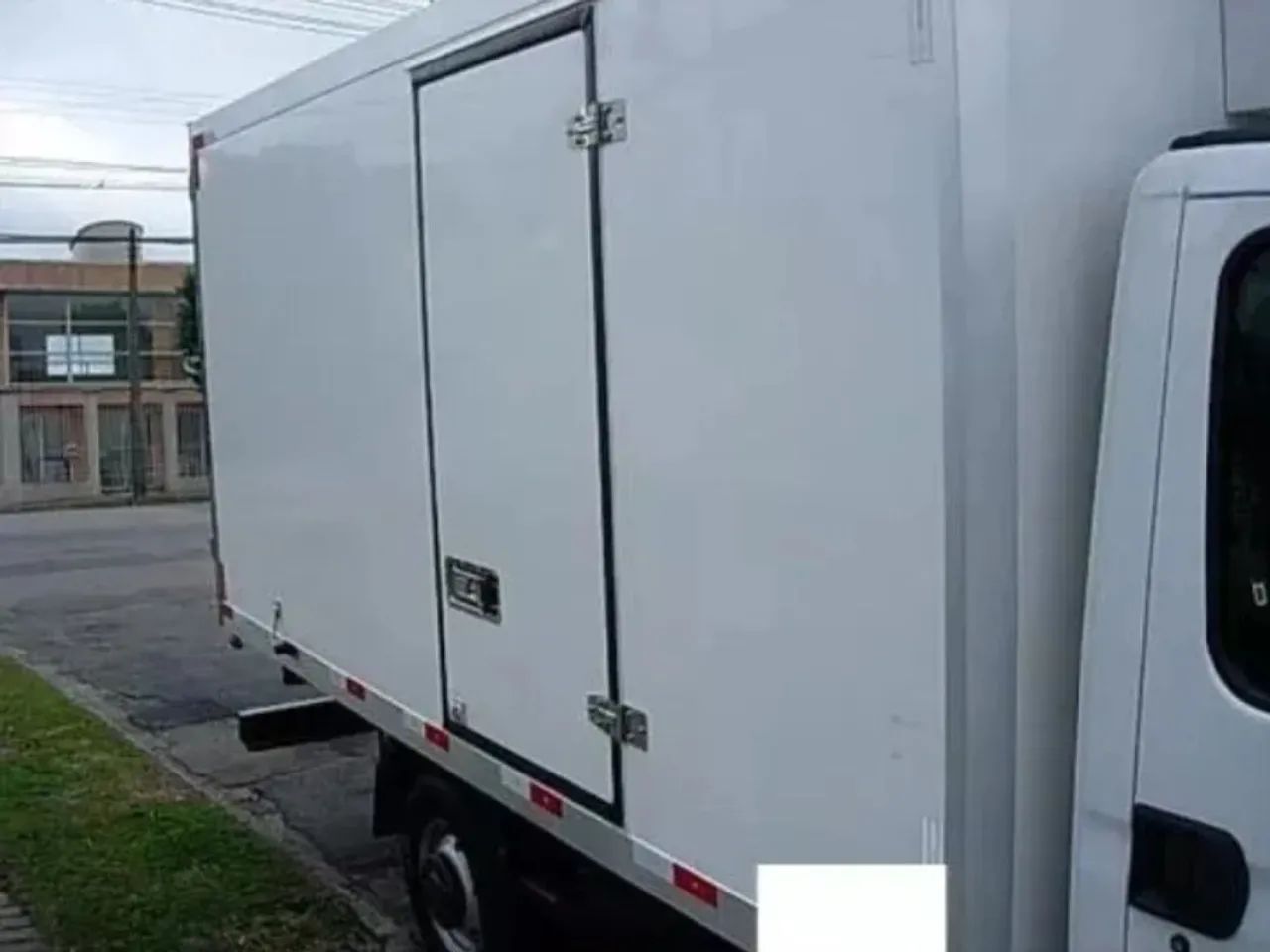 Iveco Daily 35s14 Baú Refrigerado - Ano 2015 - Foto 6
