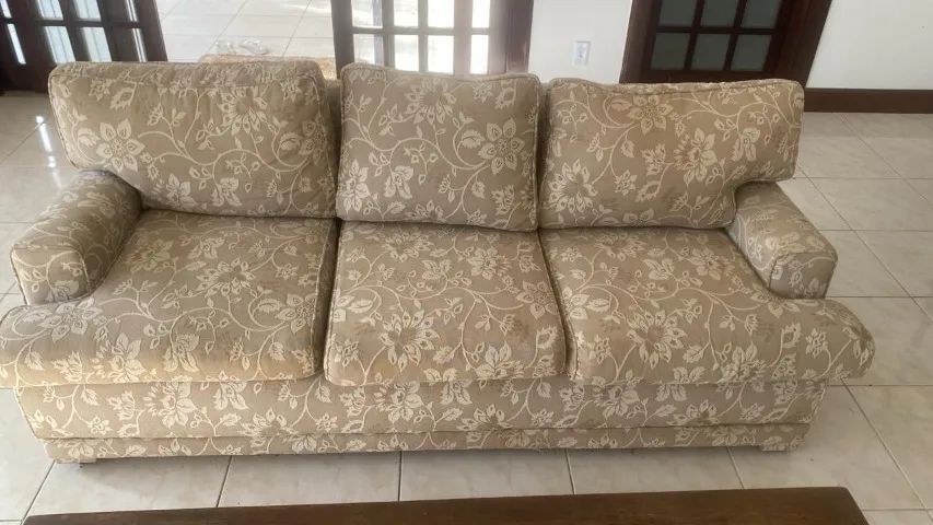 Dois sofás, estofado de alta qualidade, ótima condição. - Foto 5