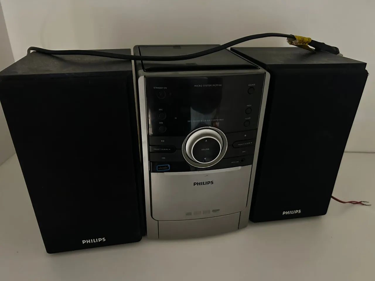 Som Philips com caixas de.som entrada USB  - Foto 2