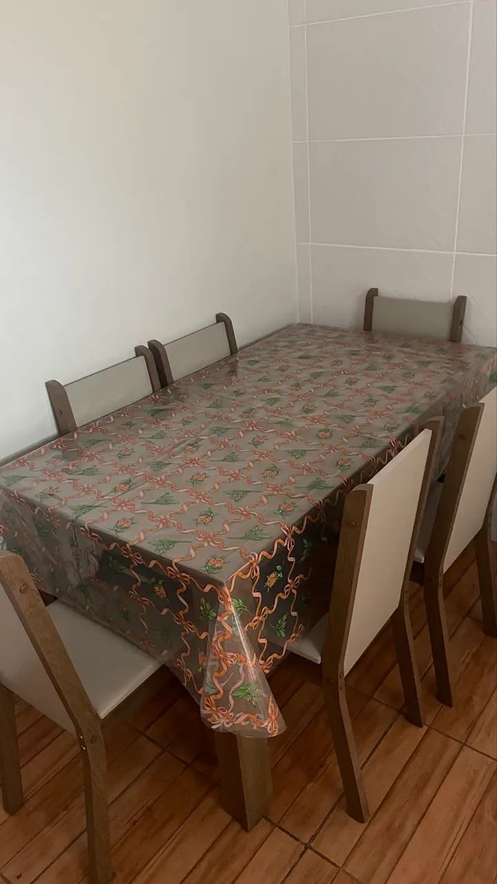 Mesa com 6 cadeiras - Foto 3