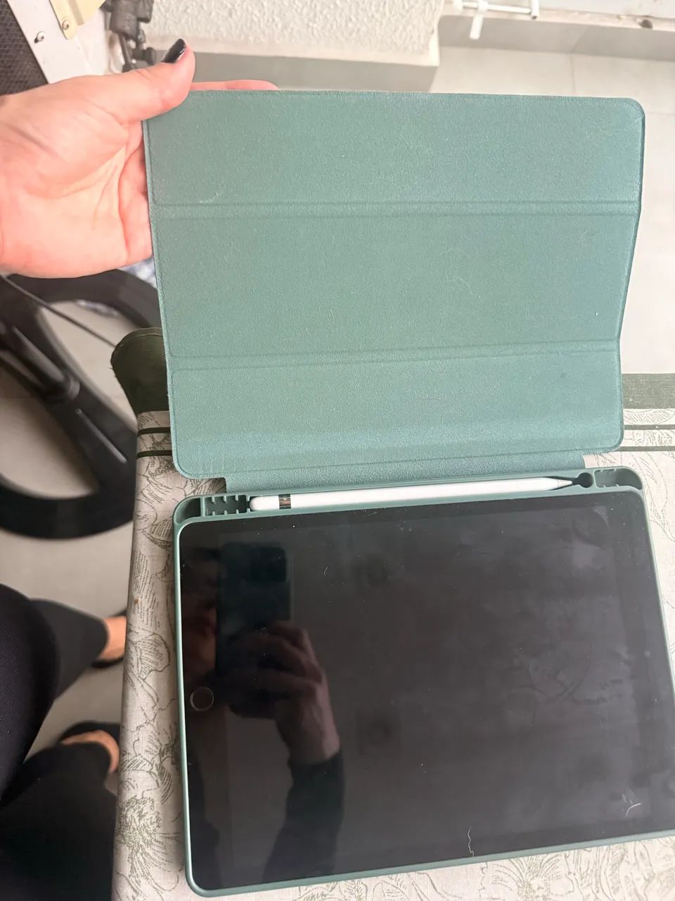 iPad 9ª geração - 64GB com Apple Pencil  - Foto 2