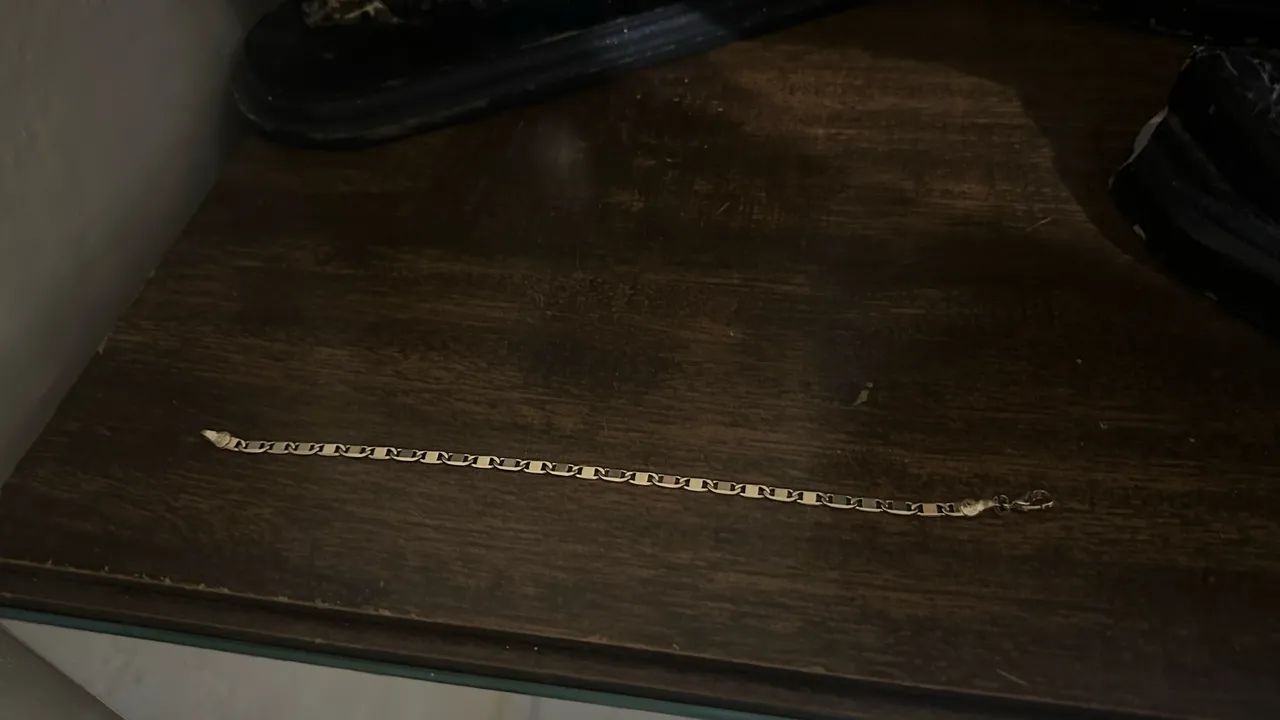 Pulseira romanel,na loja eh 700