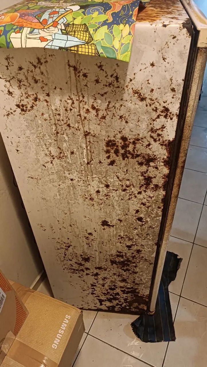 Geladeira feia e usada (gelando normal) - Foto 4