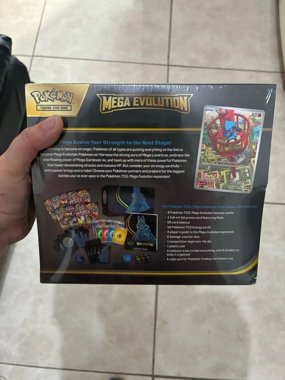 Elite Trainer Box Pokémon TCG Mega Evolution de Lucario em Inglês - Foto 5