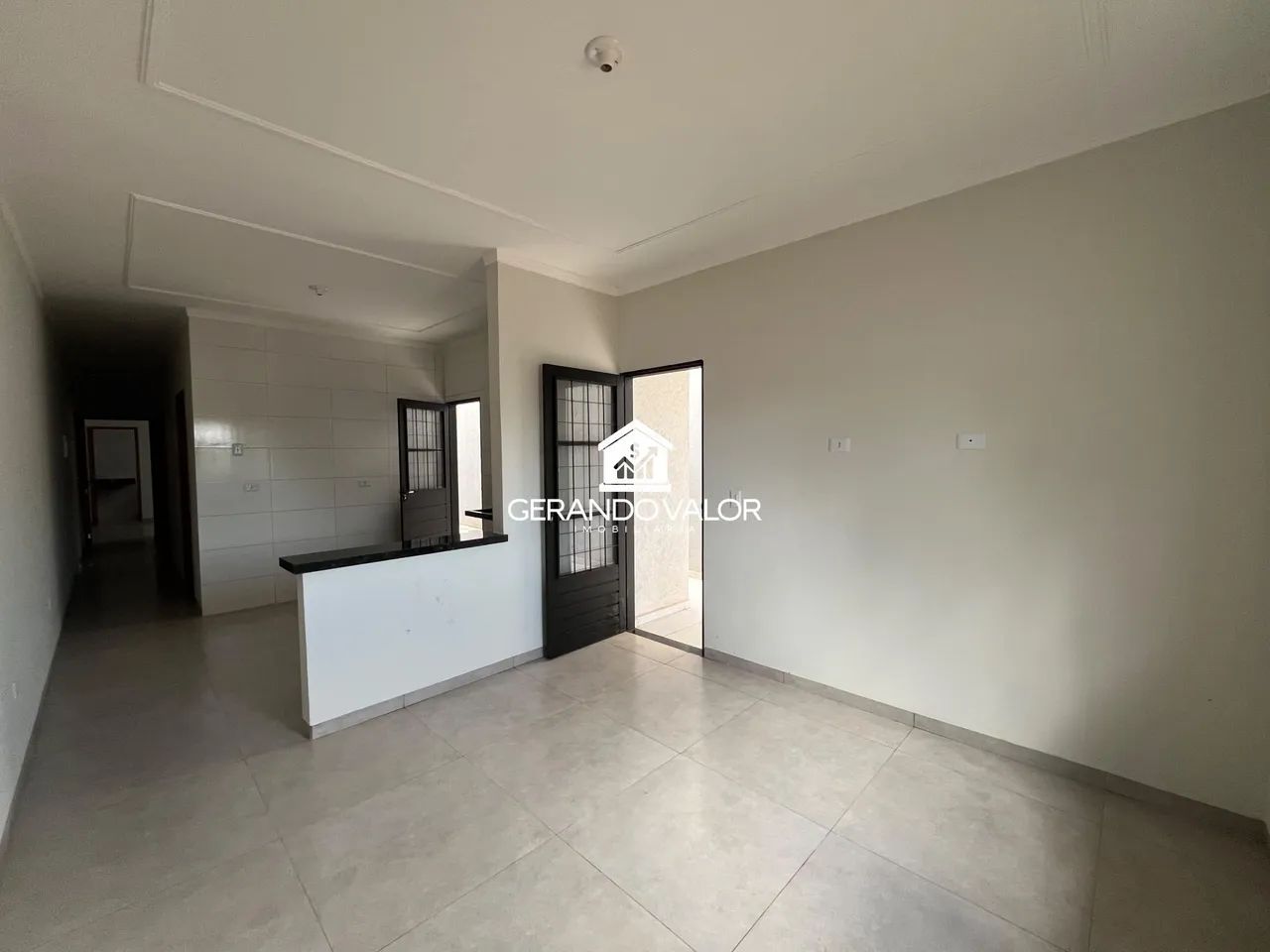 Casa Espaçosa 3 quartos, Terreno Amplo - Foto 4