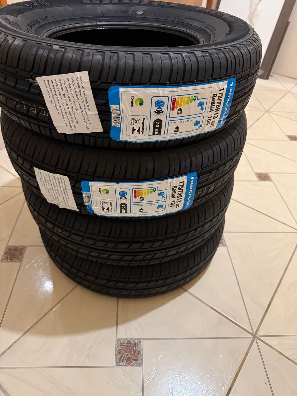 Pneu 175/75/13