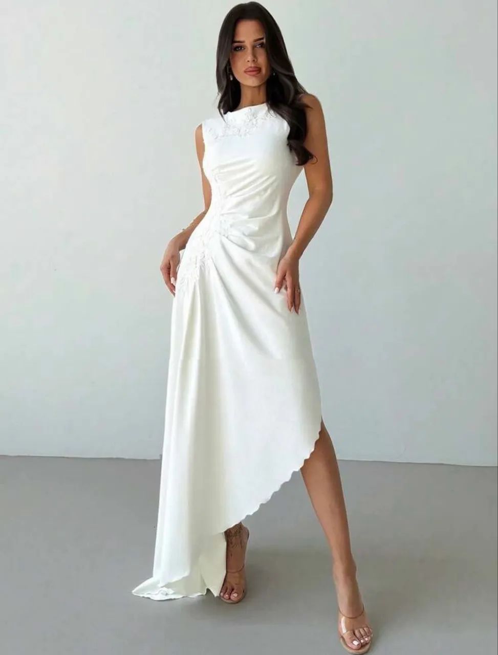 Vestido de casamento e véu - Foto 2