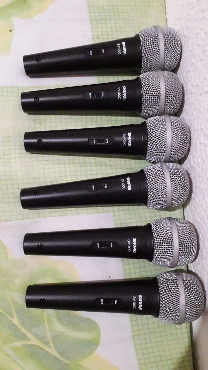 Microfone shure com fio tudo original  - Foto 2