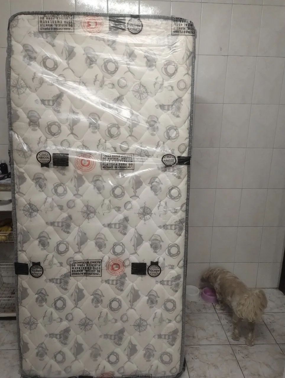 Colchão Ortobom solteiro 