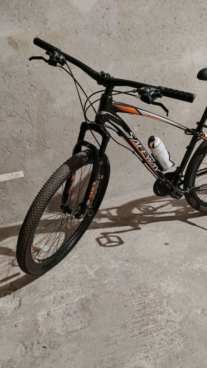 Vendo MTB aro 29, Freio a disco e kit shimano