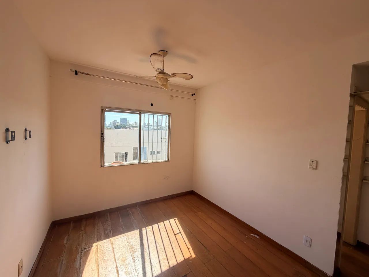 Apartamento à venda próximo ao centro 