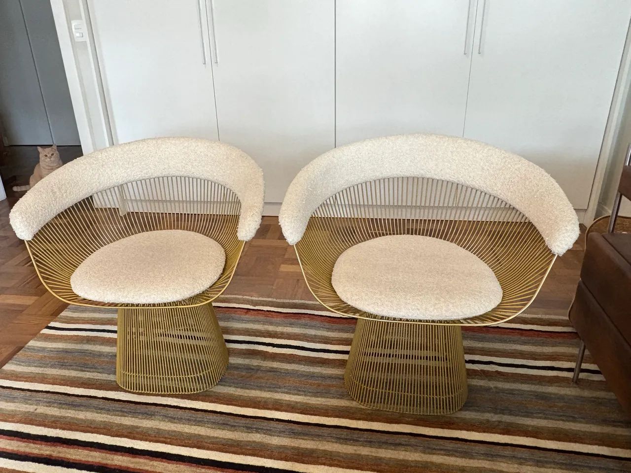 Par de Poltronas Warren Platner