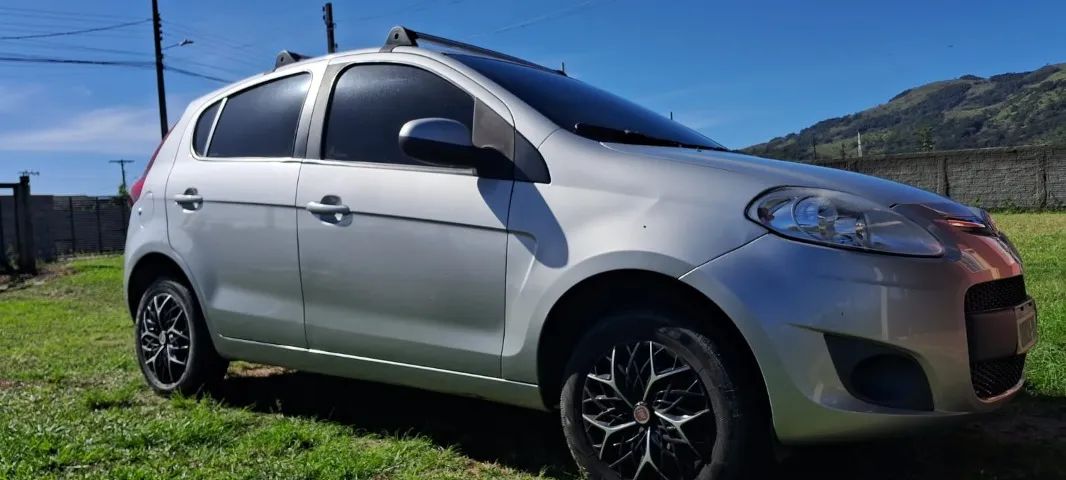 Fiat Palio Attractive 1.0 EVO Fire Flex 8V 5P 2015