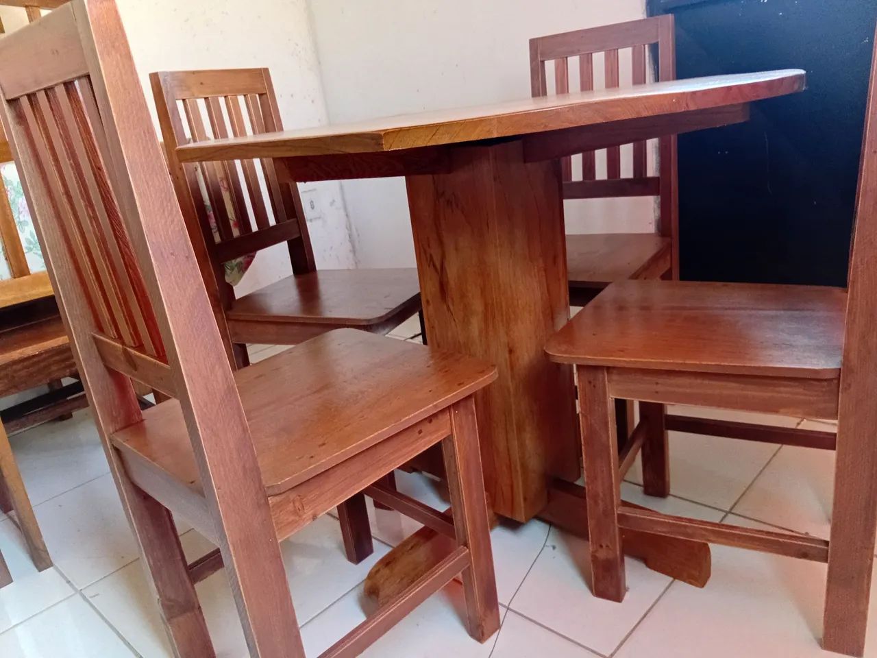 Mesa de madeira  - Foto 5