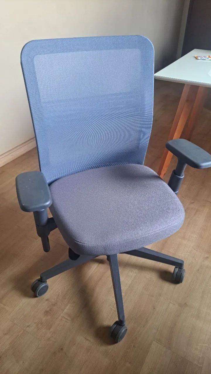 Cadeira de Escritório Flexform - R$ 450