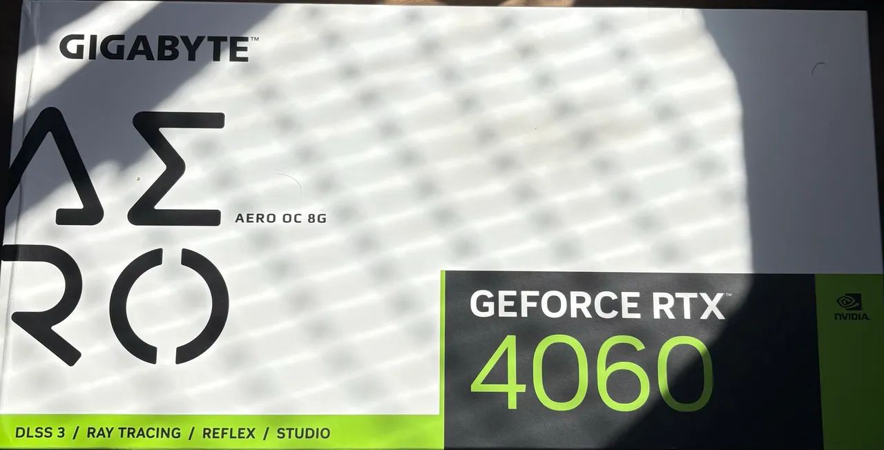 Placa de vídeo RTX 4060 AERO OC