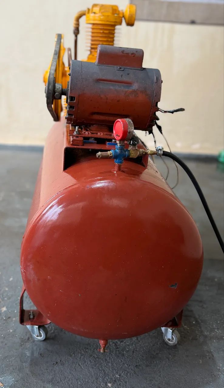 Compressor de Ar 10 PÉS 2 HP