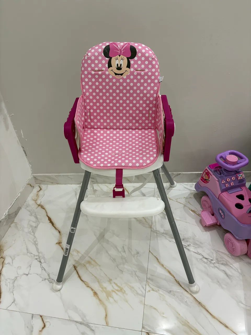 CADEIRINHA DE ALIMENTAÇÃO DA MINNIE - Foto 2