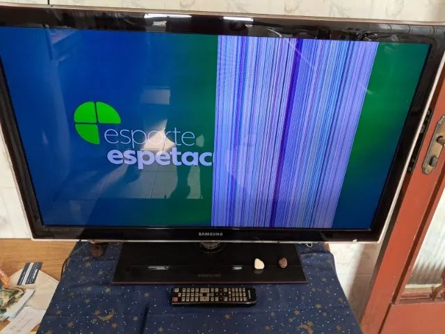 02 Tvs com DEFEITOS R$100 - Foto 2