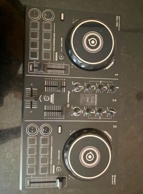 PIONEER DDJ - 200 (CONTROLADORA) - Instrumentos musicais