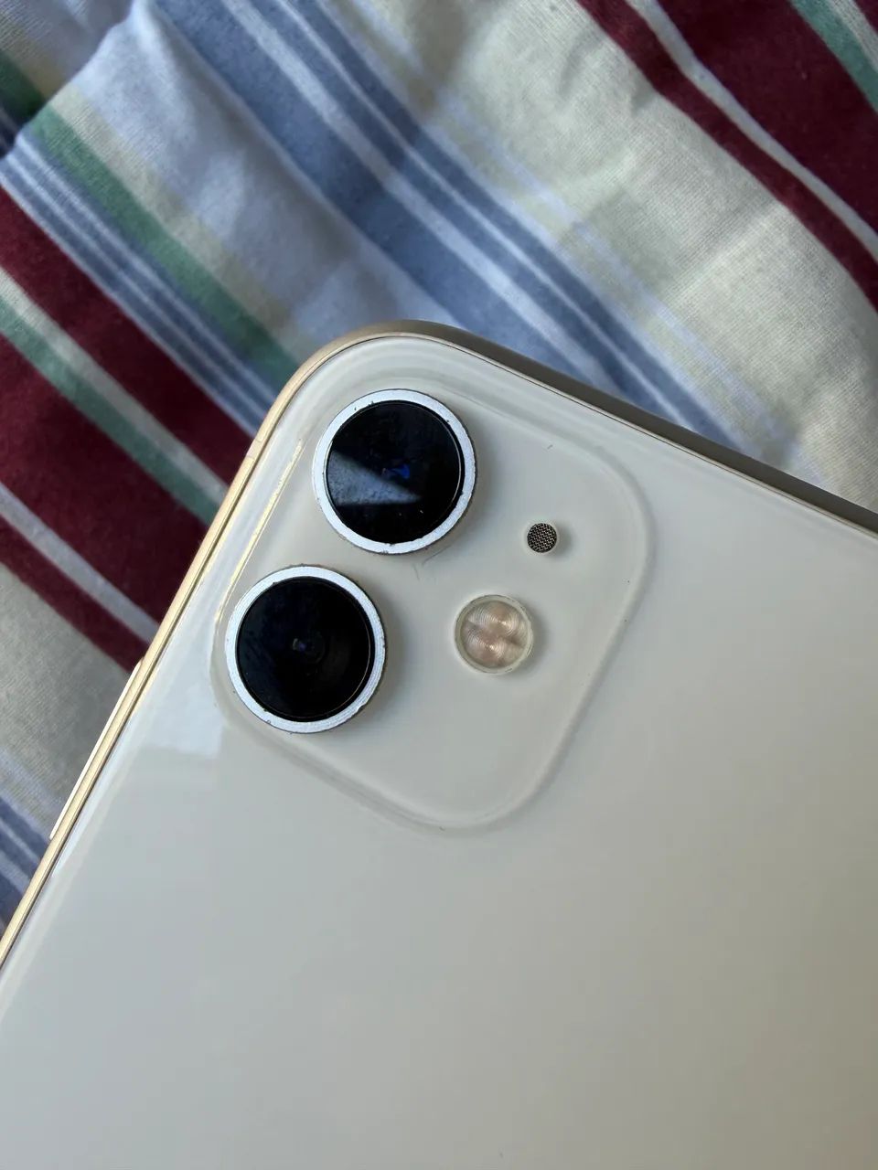 iPhone 11 Branco 64gb usado - Foto 3