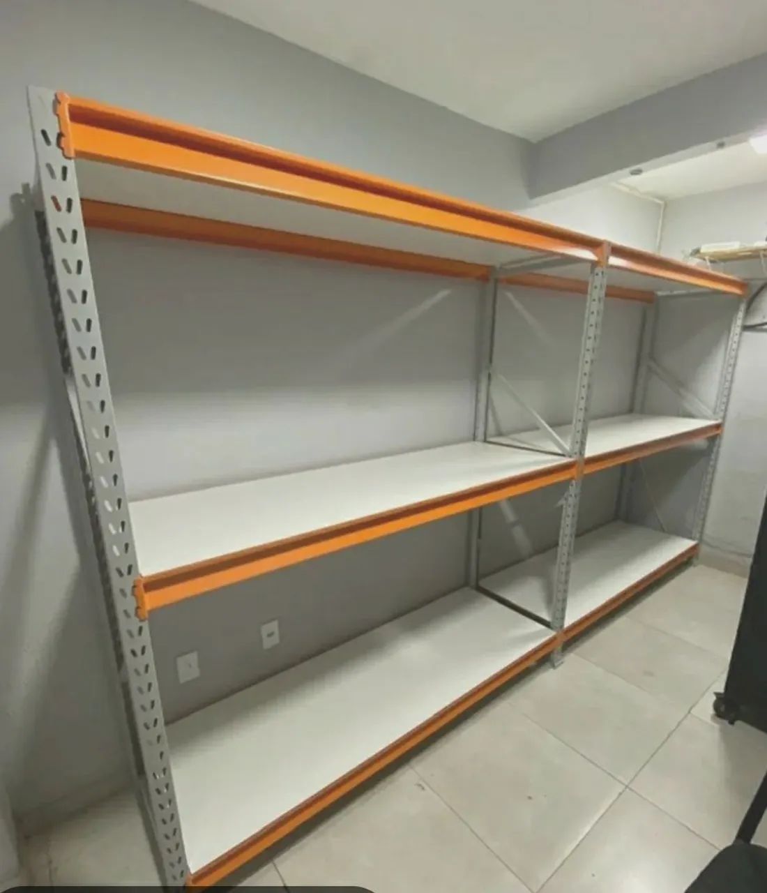 Prateleira para Ração 