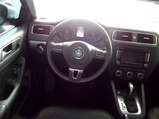 Volkswagen Jetta 2.0 TSI 4P - Foto 3