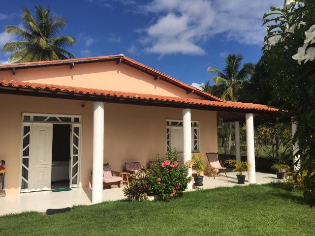 Chácara com espaço gourmet, piscina, salão de jogos, campo gramado. No Mosqueiro