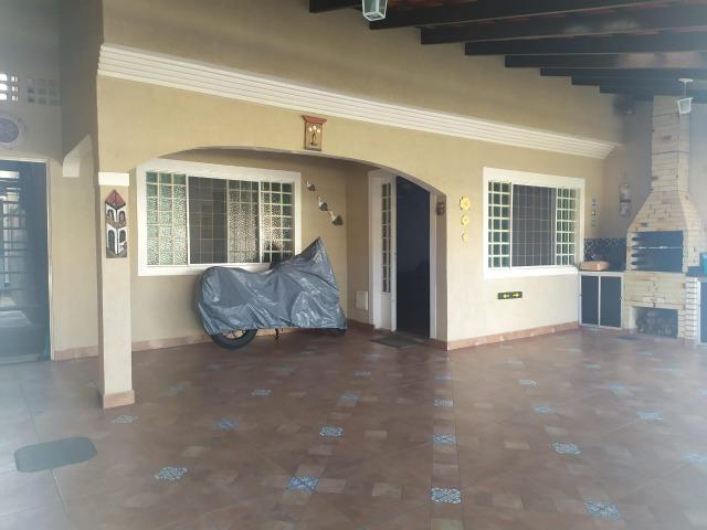 QE 34 Casa no Guara II 3 quartos 2 Suítes Reformada Terraço Cozinha planejada - Foto 2