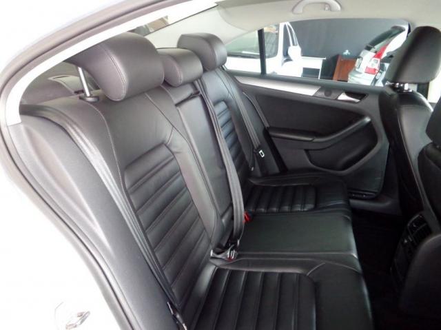 Volkswagen Jetta 2.0 TSI 4P - Foto 10