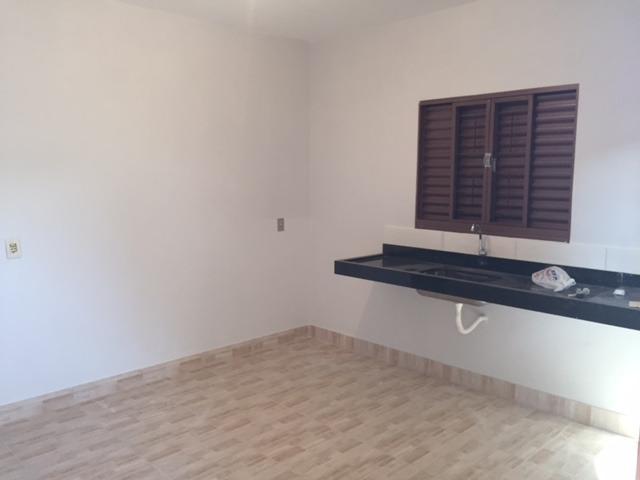 Alugo Casa com 2 quartos no Residencial Santa Fé - Foto 2