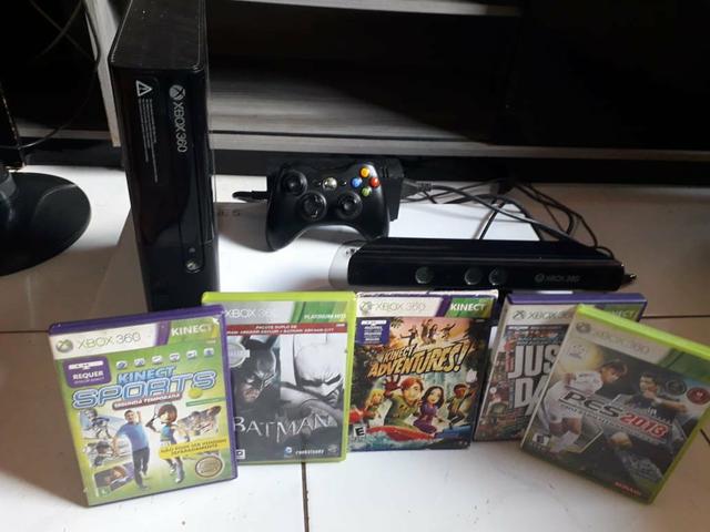 Xbox 360 semi novo
