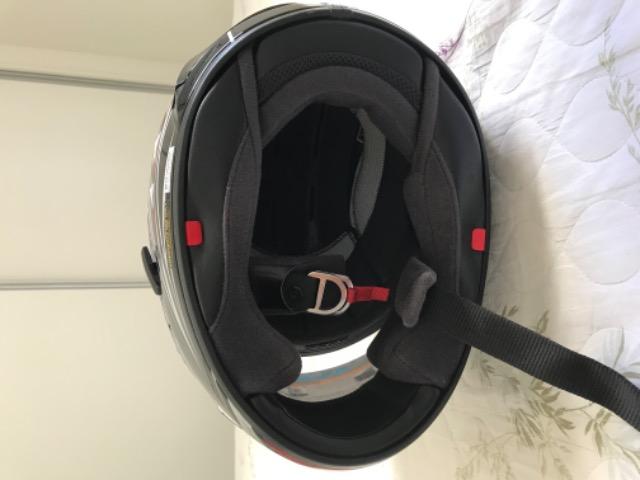 Capacete Shoei semi novo - Foto 5