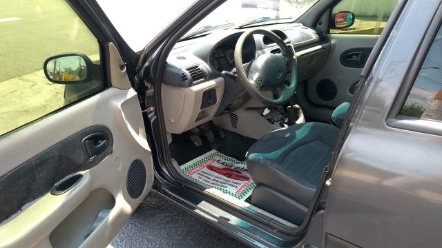 Clio sedan 1.6 completo - Foto 6