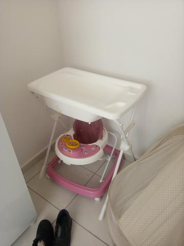 Vende se banheira para recém nascido
