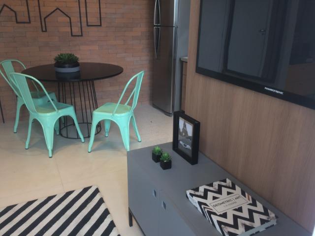 Apartamento sala e quarto varanda com infraestrutura - Foto 11