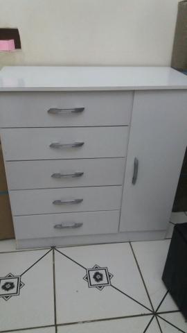 Comoda e guarda roupa