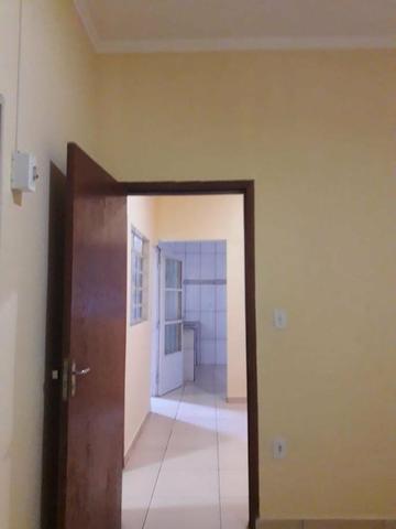 Aluga se casa 1 quarto,sala,cozinha,banheiro,lavanderia e área - Foto 6