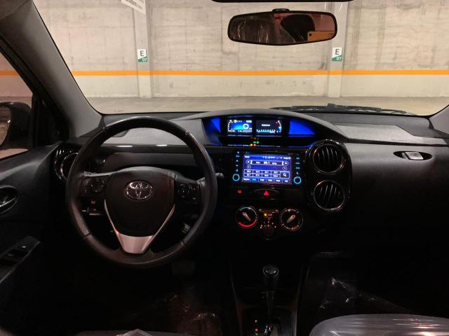 Toyota Etios Platinum 1.5 AT 2017 - Foto 7