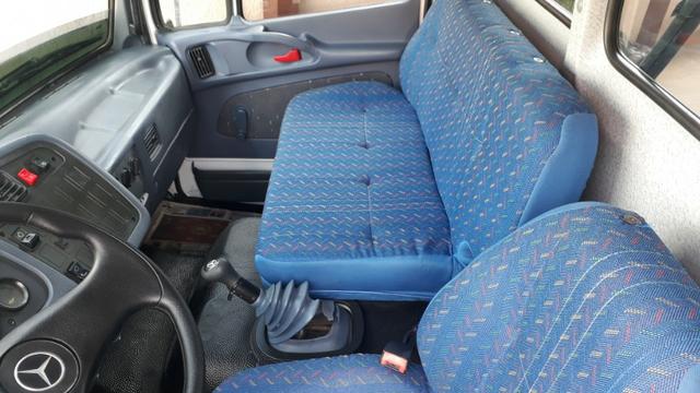 Mb 1718 2011/11 com 125.000 km originais sem retoque de pintura - Foto 11