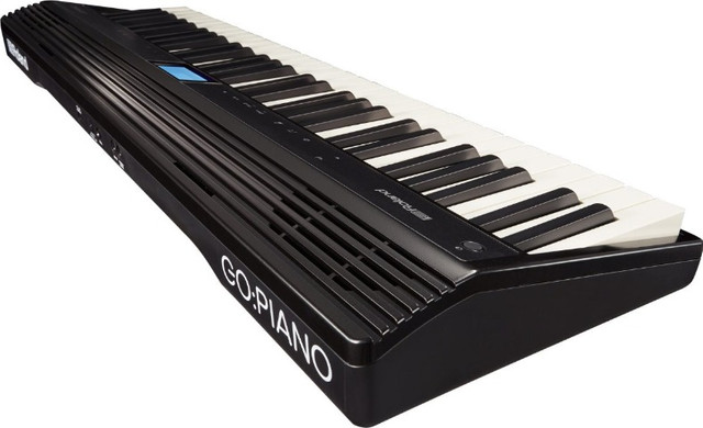 Piano Digital Roland Go Piano Go61p Bluetooh 61 Teclas + Kit - Produto Novo - Loja Física - Foto 5